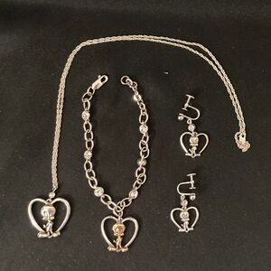 Lenox 925 Silver Tweety Bird Necklace Set